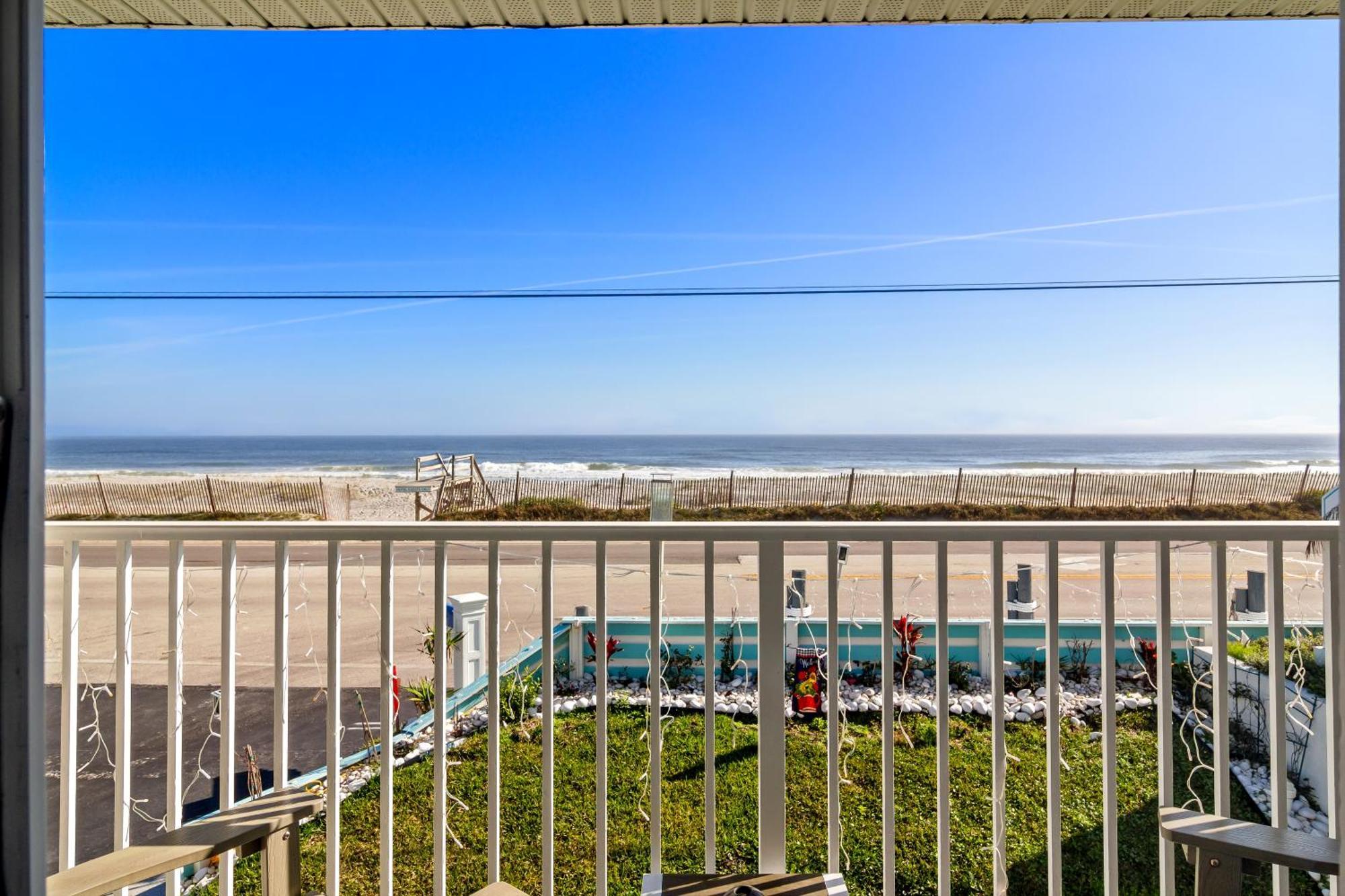 Ocean Sands Beach Inn (Adults Only) Сент Августин Екстериор снимка