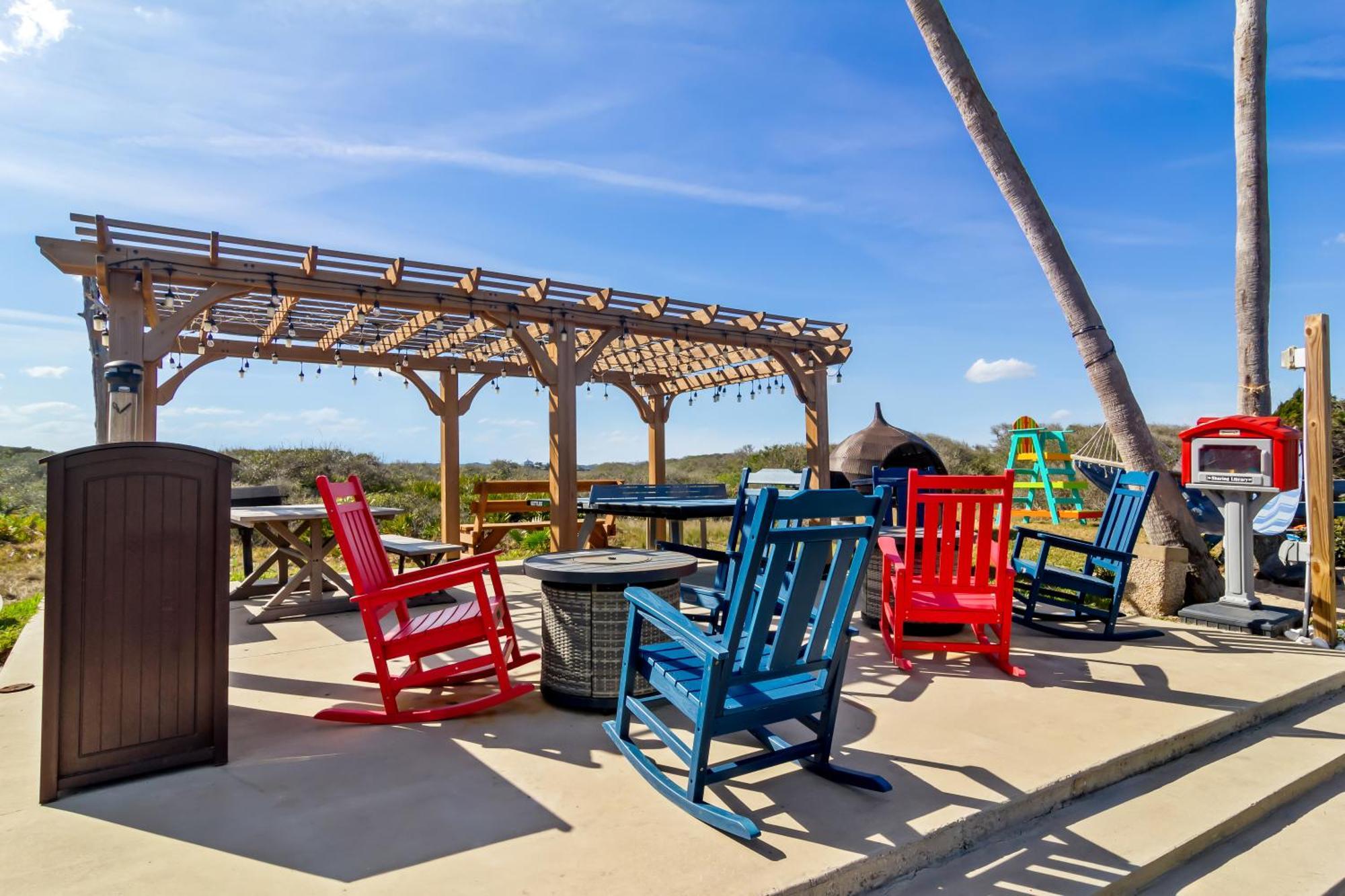 Ocean Sands Beach Inn (Adults Only) Сент Августин Екстериор снимка